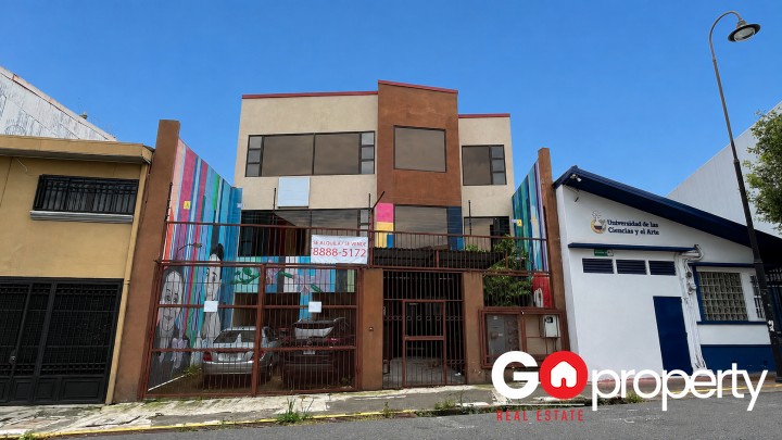 Alquiler de Edificio Comercial - Oficinas en San Jose 