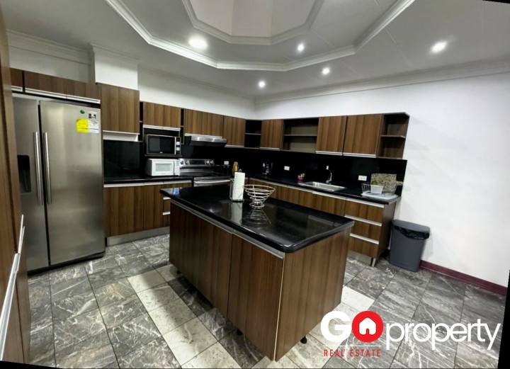 Alquiler de apartamento amueblado en San Antonio de Escazu