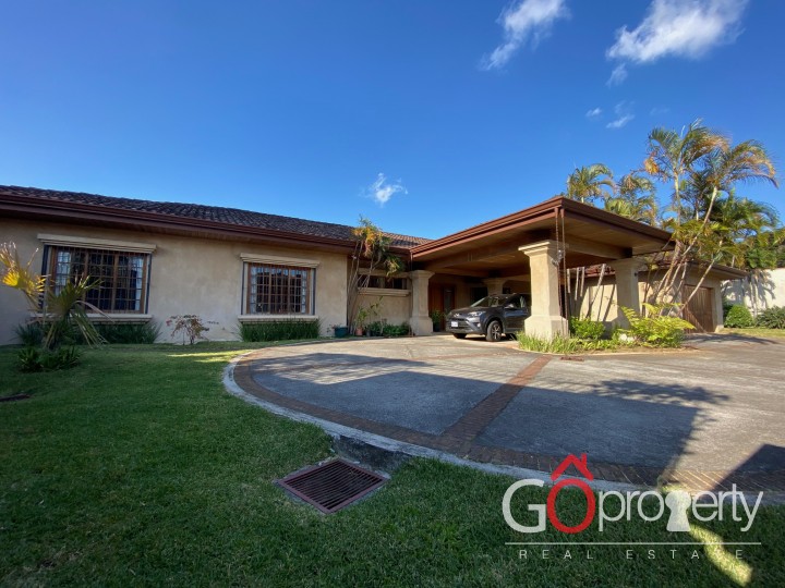 Venta de casa de una planta en Curridabat, San José