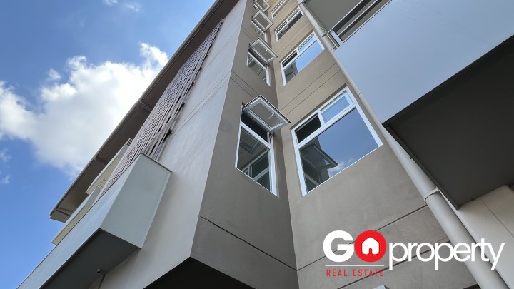 Se Alquila Apartamento Nuevo en Condominio - Curridabat 