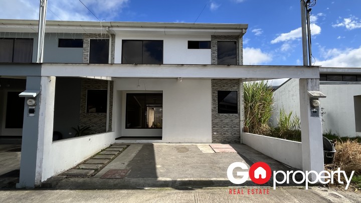 Venta de casa en Residencial Sendas del Sol - Cartago